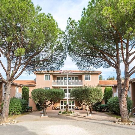 Best Western Plus Hyeres Cote D'Azur Exterior photo