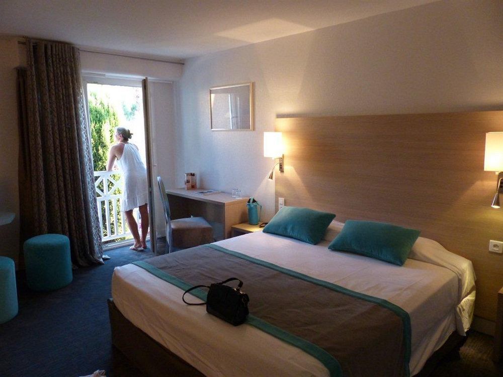 Best Western Plus Hyeres Cote D'Azur Exterior photo